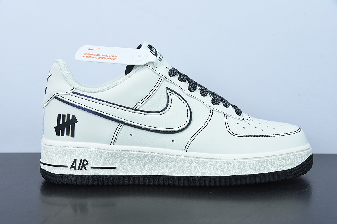 UNDEFEATED x Air Force 1´07"Beige/Black 3M"空军一号经典皮革米白黑五杠3M反光”低帮 货号:HL5263-896