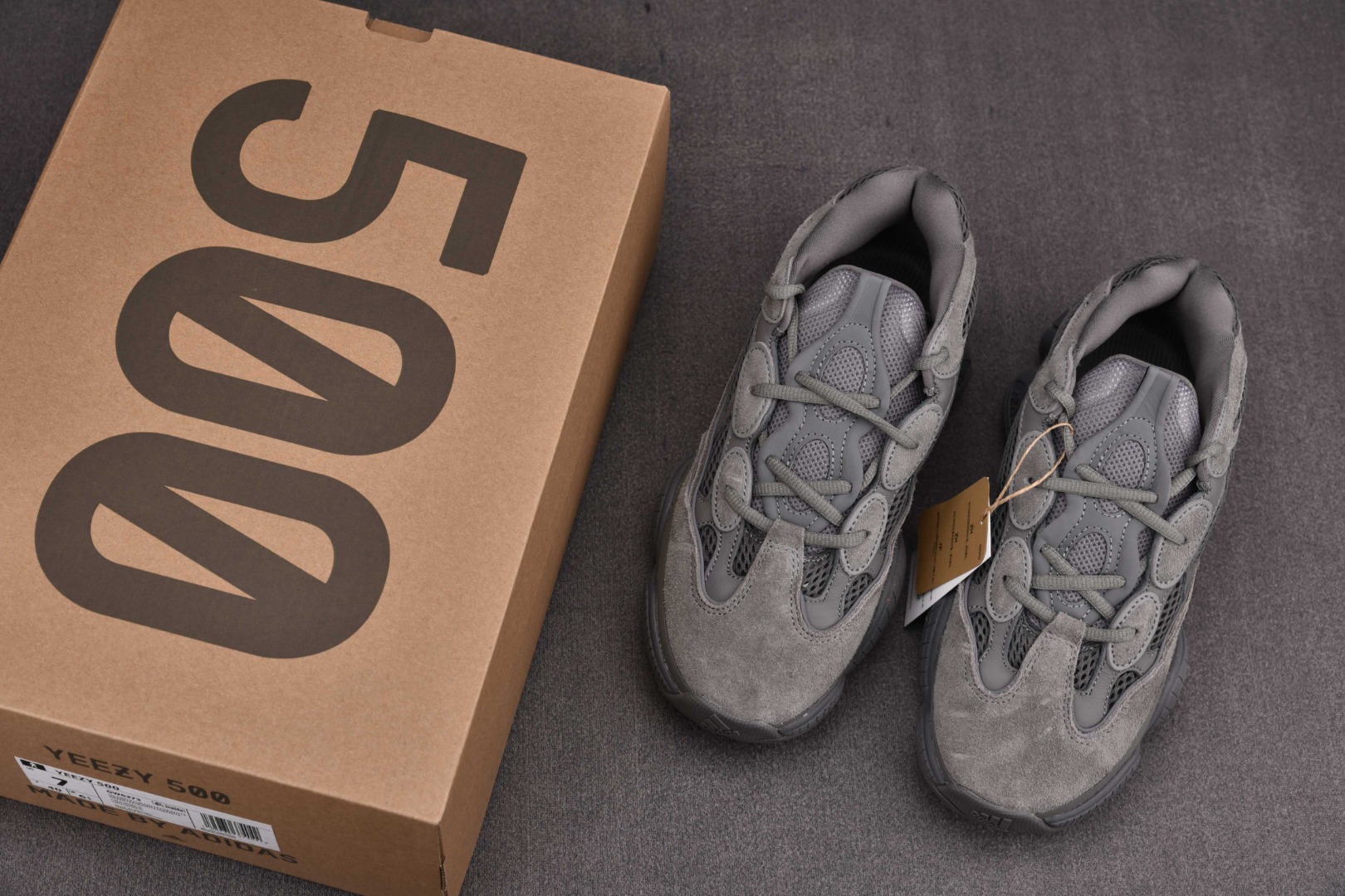 Yeezy500大地灰色尺码36-4