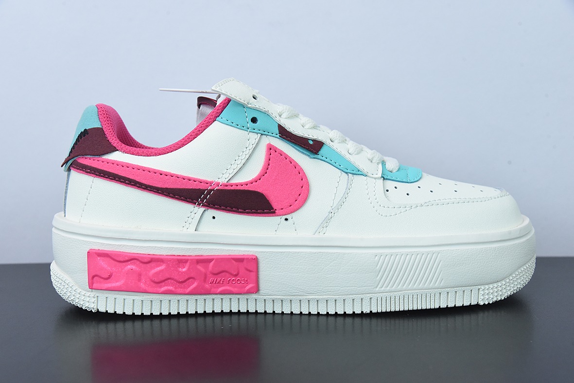 Nike Air Force 1 AF1 空军一号/低帮 白蓝红 解构货号：DO6146-101