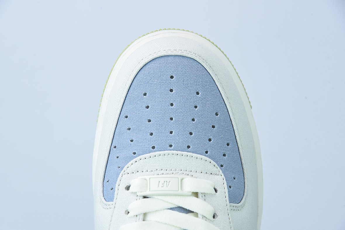 NK Air Force 1 '07 蓝绿布面空军一号低帮休闲板鞋 Size：DG2296-025