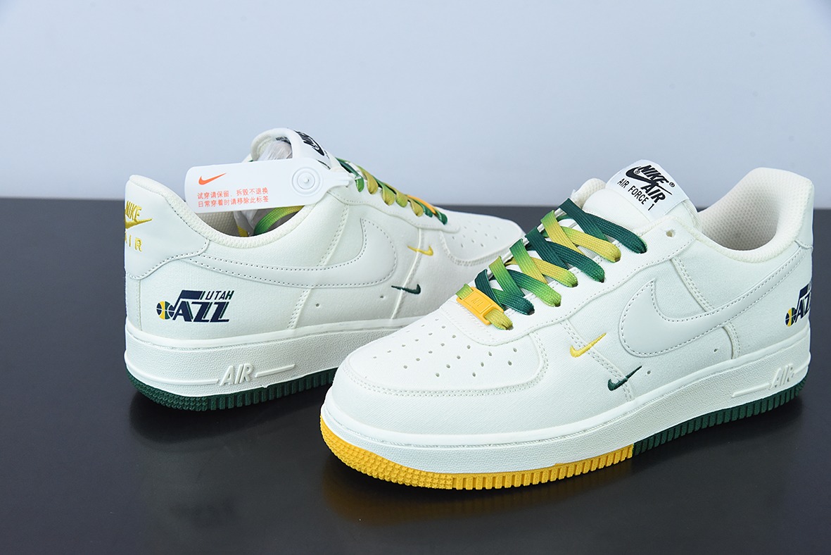 NK Air Force 1 空军一号低帮休闲运动板鞋 货号：NA2022-006