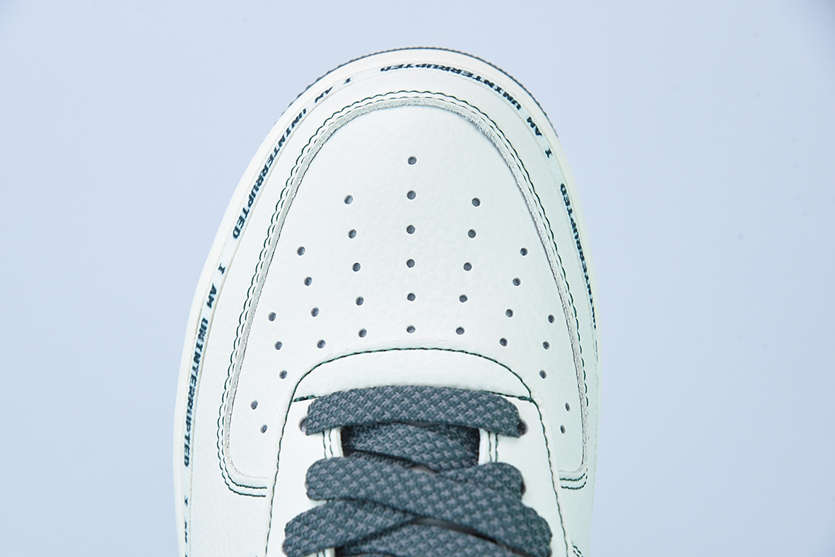 K09L3 纯原Uninterrupted x Air Force 1 "MORE THAN"“白绿签名涂鸦3M”低帮运动鞋 货号:UI8969-639