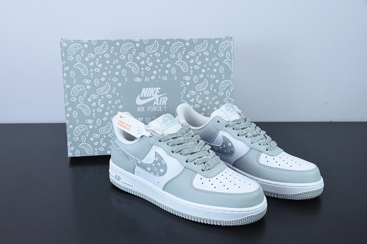 Nike Air Force 1 Low ’07 灰白腰果花 配色 空军一号低帮货号：XM6321-736