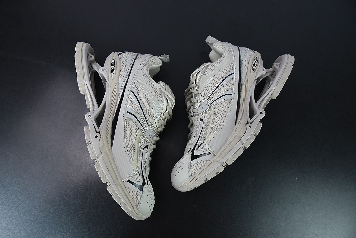 巴黎世家BALENCIAGA X-Pander"Sand/Black"腾空弹簧男女同款老爹鞋