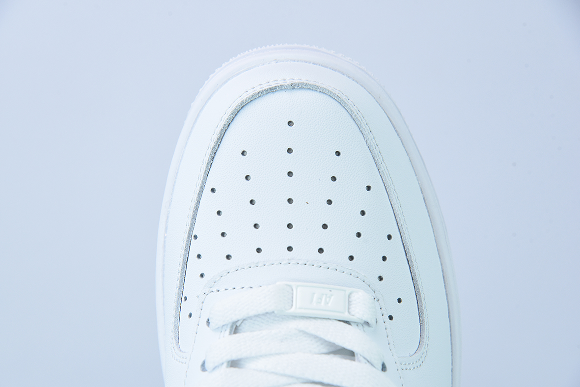 耐克Nike Air Force 1’07 Low"White/University Blue/Purple"空军一号经典 拼接白北卡蓝深紫钩”低帮运动 货号:DJ9942-400