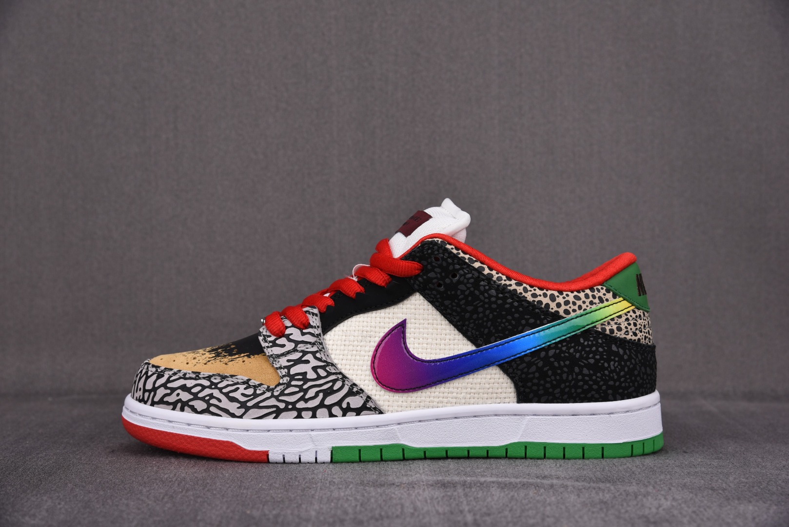男码补货
Dunk彩色拼接 尺码：36-47.5

纯原版出品-SB Dunk Low What The