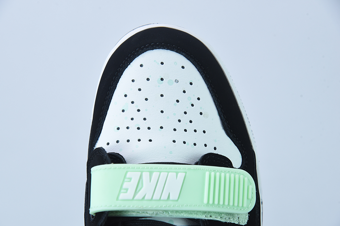 O01M4过验版 Air Jordan Legacy 312 Low 荧光泼墨熊猫低帮运动鞋 货号：CJ5500-013