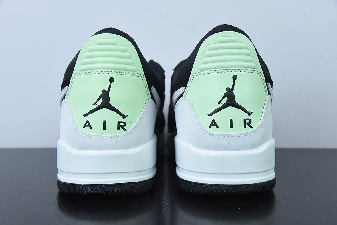 O01M4过验版 Air Jordan Legacy 312 Low 荧光泼墨熊猫低帮运动鞋 货号：CJ5500-013