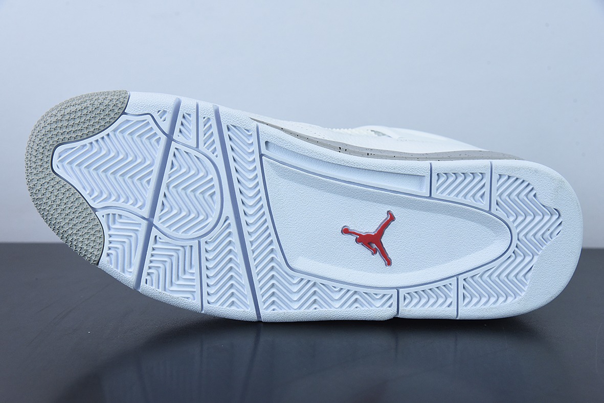 纯原 AJ4 白奥利奥 Air Jordan 4 “Tech White ” 男子文化篮球鞋货号：CT8527 100