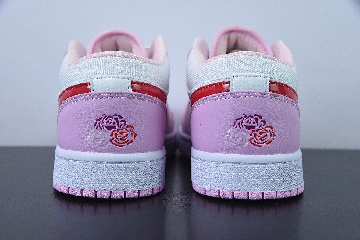 NK  Air Jordan1 Low AJ1乔丹一代低帮白粉红勾女款低帮板鞋 货号：DR0758-170