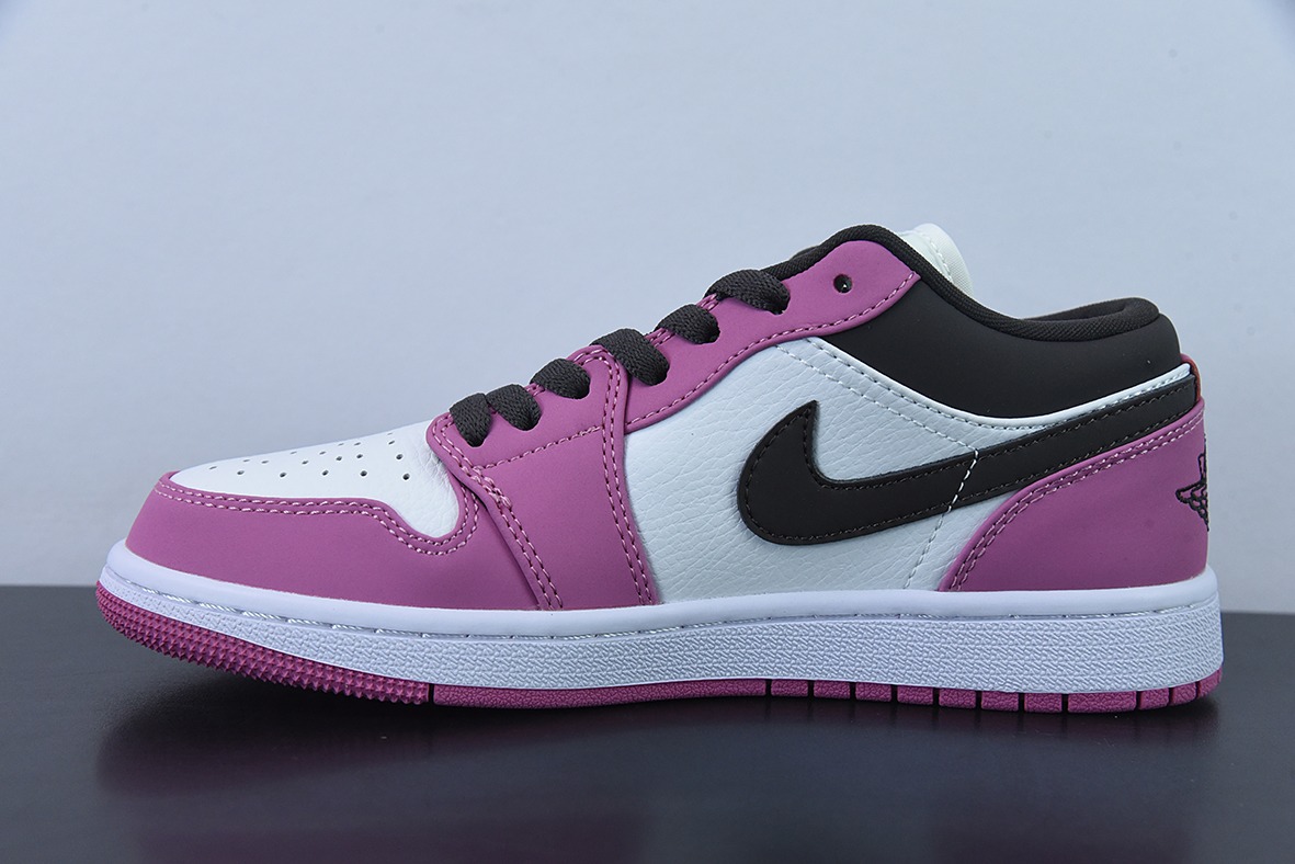 NK Air Jordan 1 Low AJ1 乔1白粉黑勾 低帮休闲板鞋  货号：DC1767-160