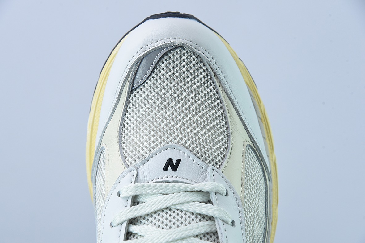 This is neverthat x New Balance 新百伦 ML2002RT 联名款复古休闲跑步鞋