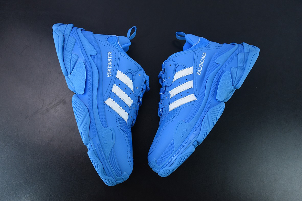Adidas x 巴黎世家Balenciaga Triple S  巴黎世家联名老爹鞋货号：710021 W2FW1 1003