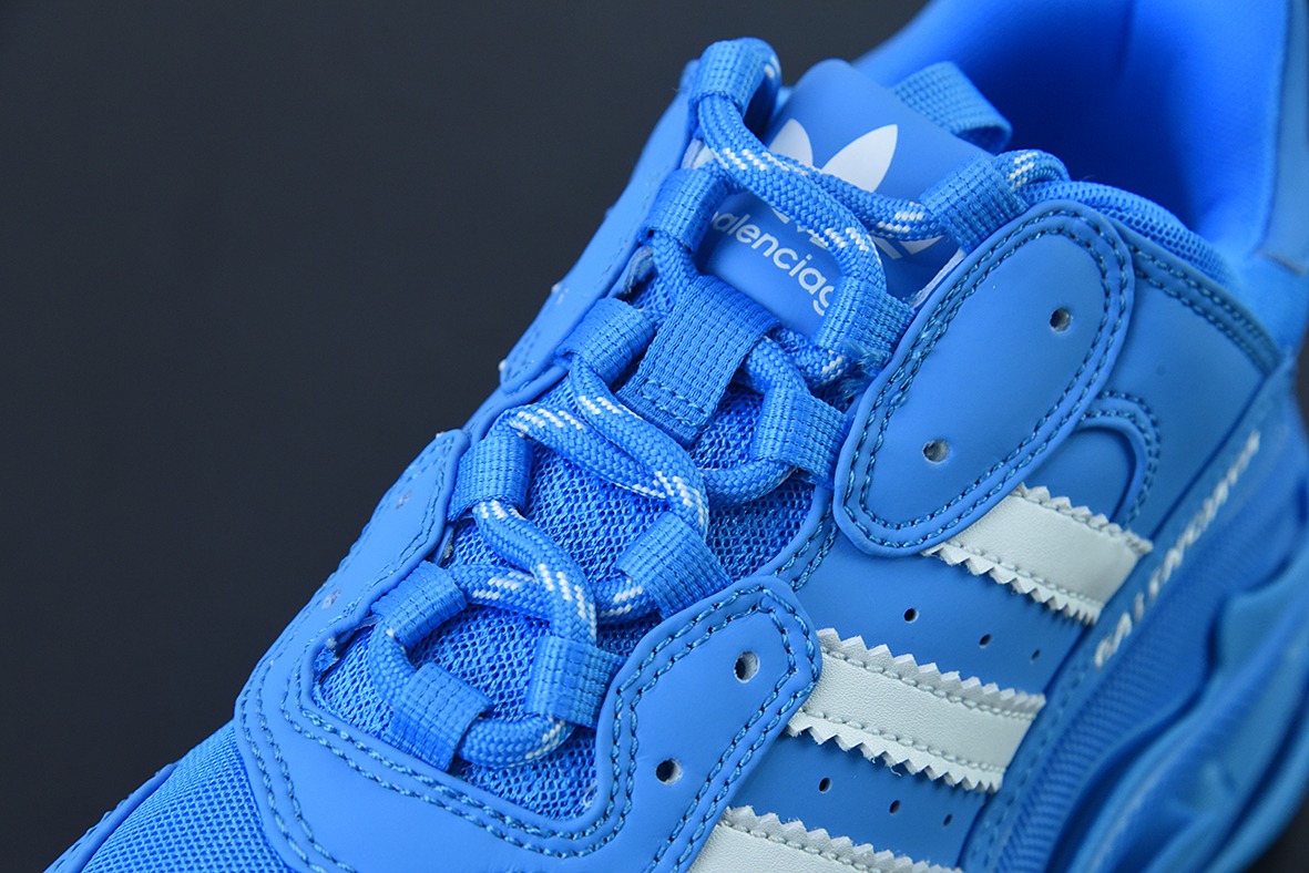 Adidas x 巴黎世家Balenciaga Triple S  巴黎世家联名老爹鞋货号：710021 W2FW1 1003