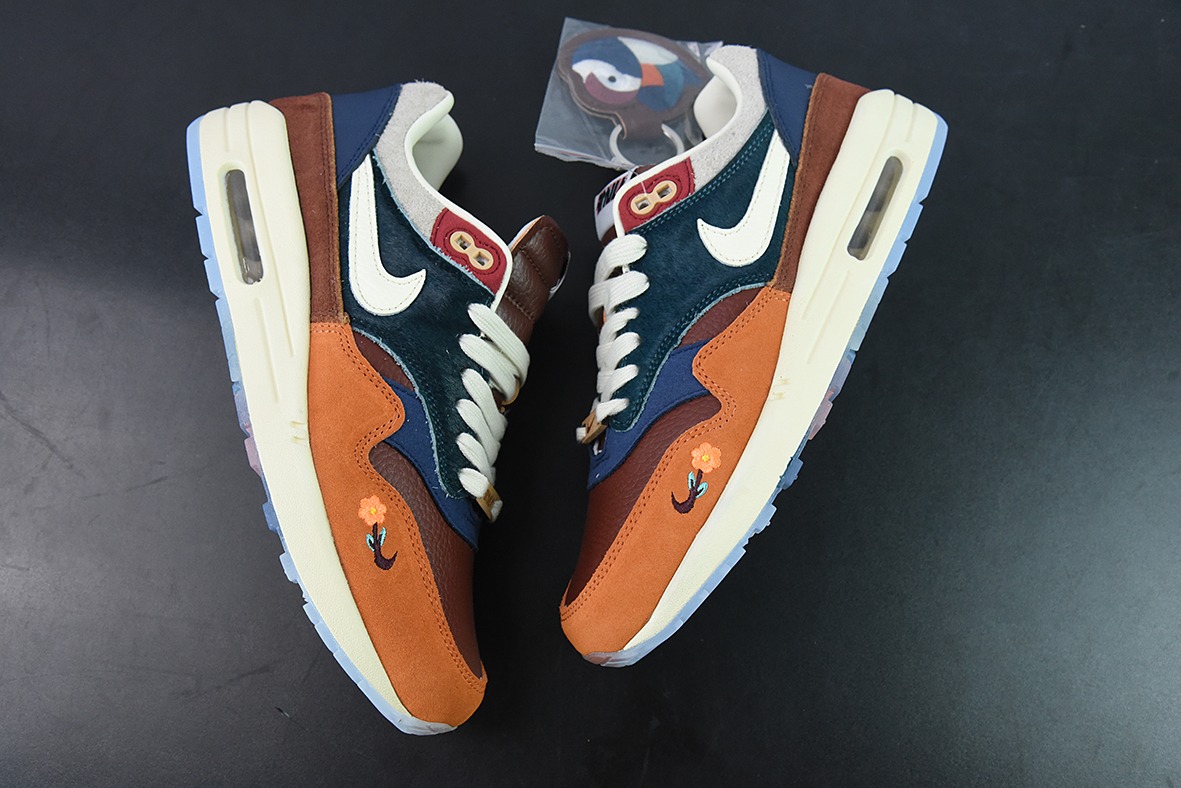 Nike Air Max 1 SP "Won-Ang" 复古休闲跑步鞋 棕蓝鸳鸯 货号：DQ8475-800