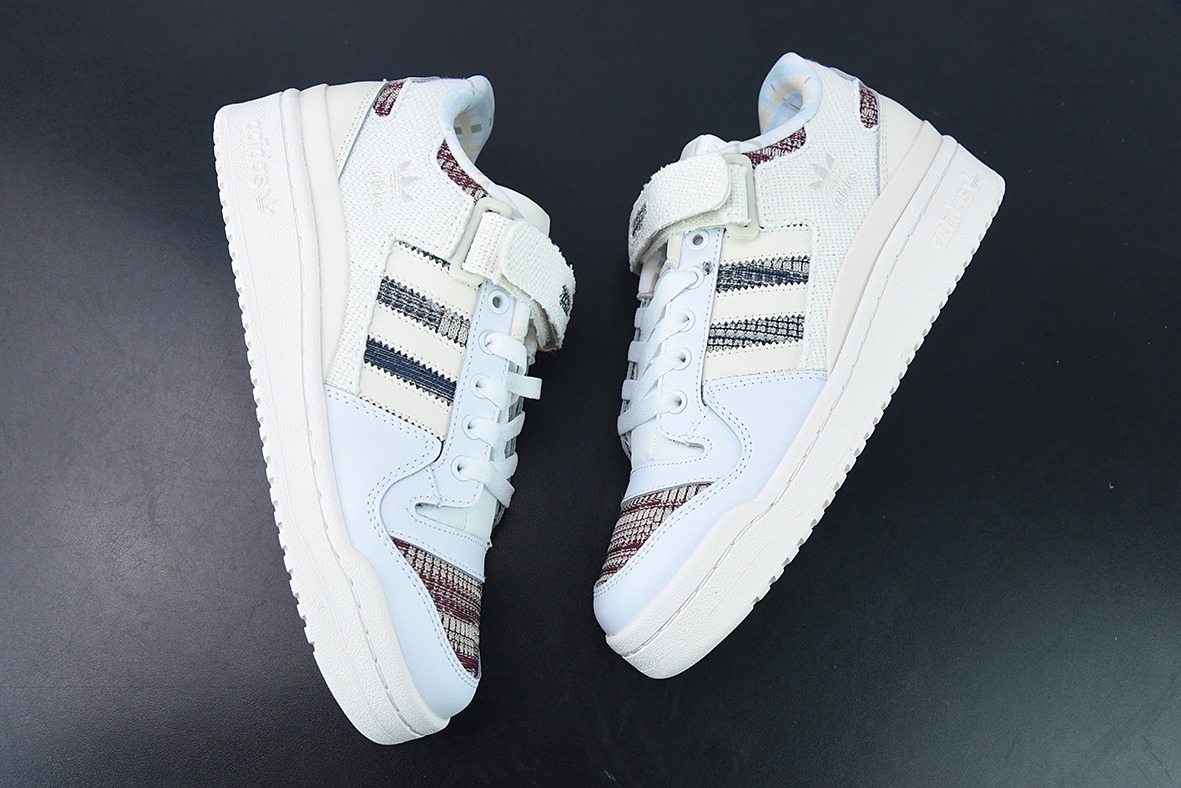 阿迪达斯Adidas三叶草 Originals Forum 84 Low 罗马系列魔术贴低帮复古系带百搭休闲运动板鞋”GX2174