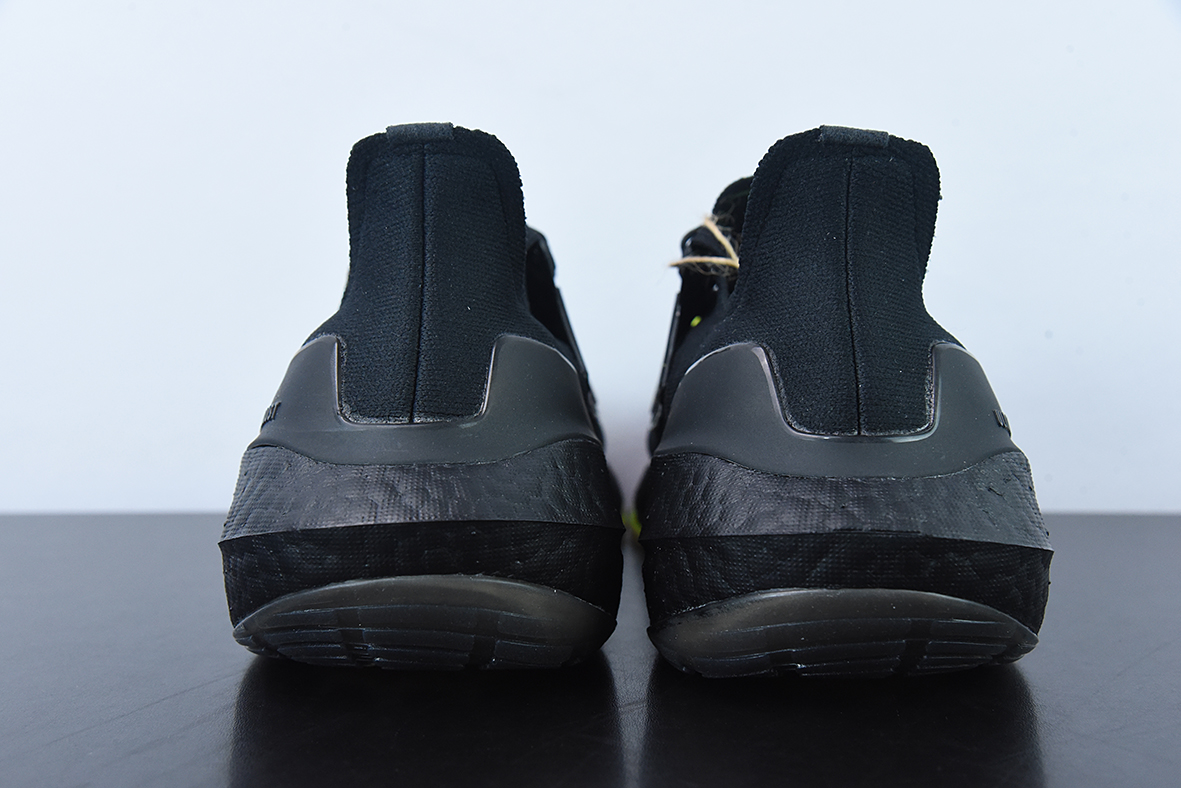 Ad Ultra Boost 22 Consortium 阿迪达斯 8.0厚底爆米花跑鞋货号：GX5915 UB8.0