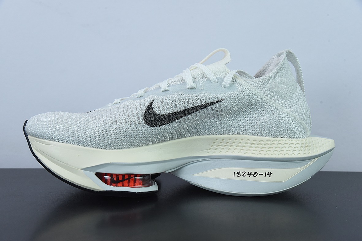 Nike Air Zoom Alphafly NEXT% 2 Proto 马拉松3.0高性能跑鞋/白黑DJ6206-100