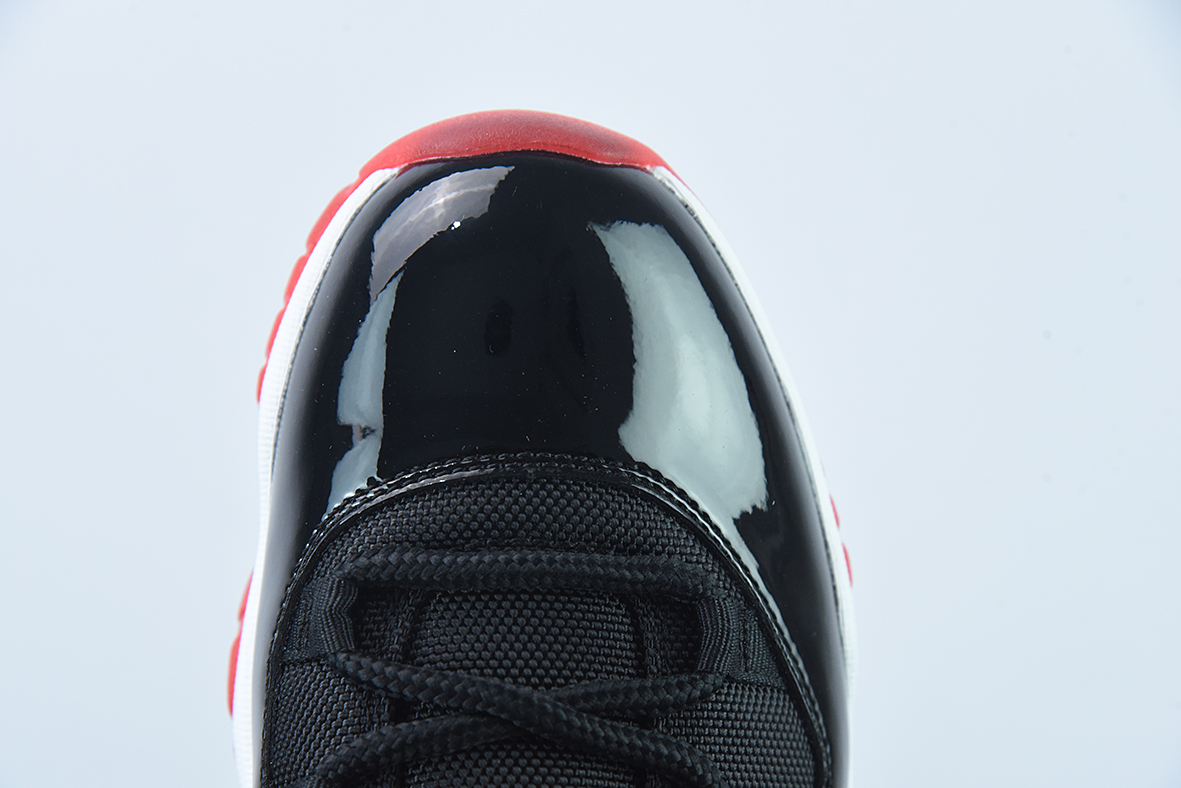Air Jordan 11 Retro Low AJ11 黑红男士运动鞋 货号：528895-012