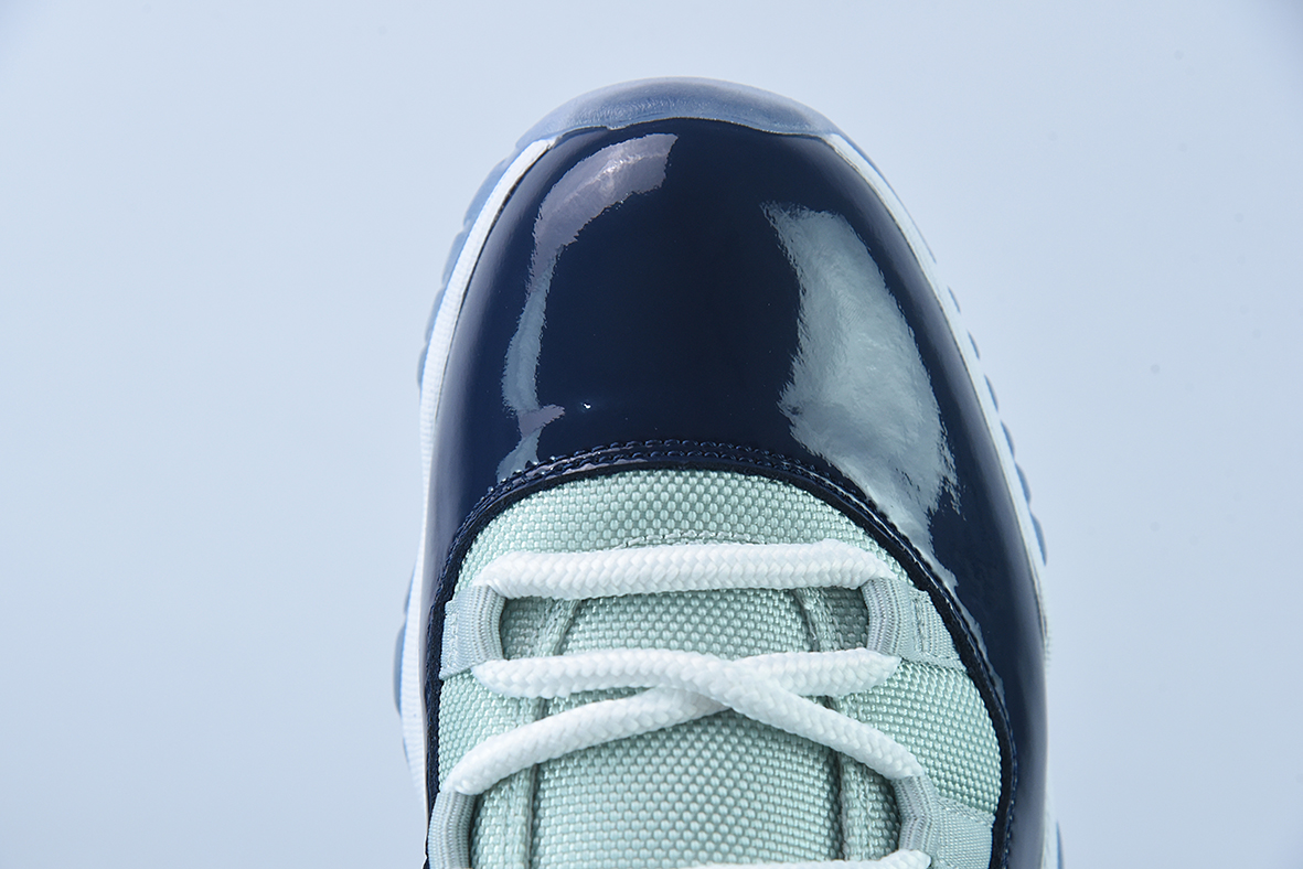 Air Jordan AJ11 Low "Georgetown" 乔治城低帮  货号： 528895-007