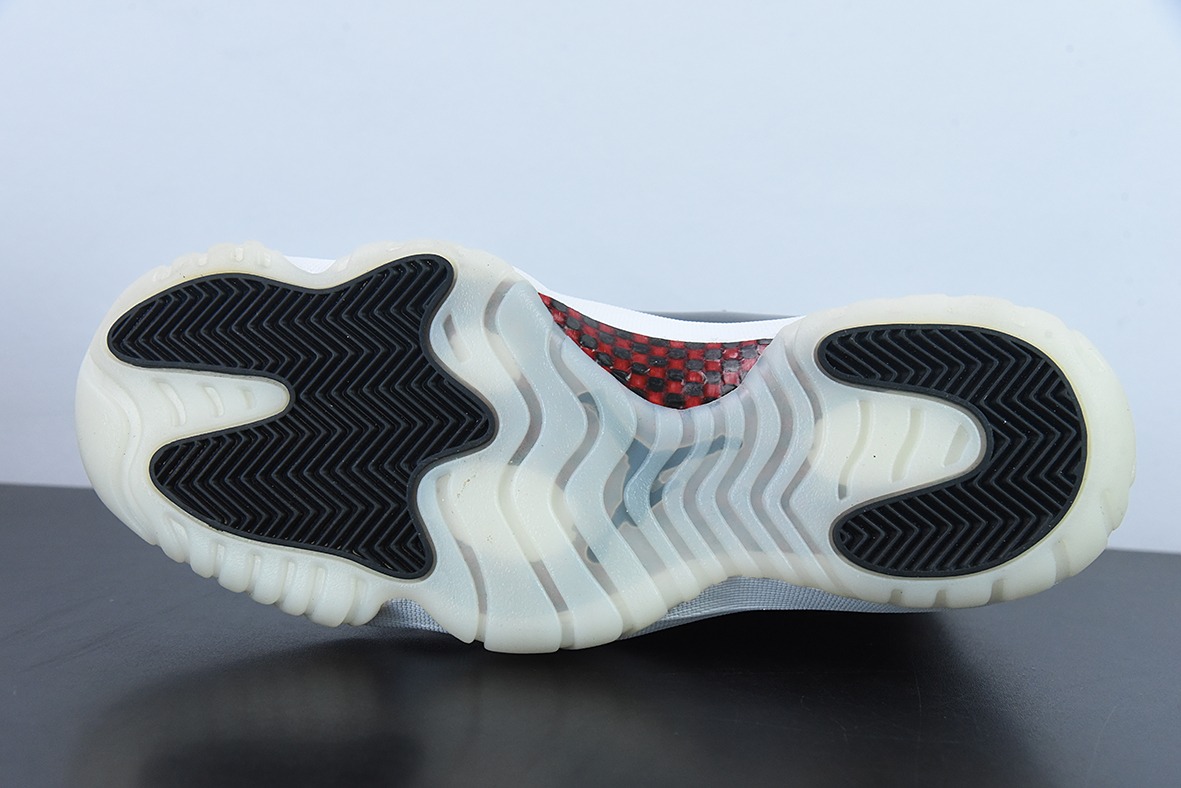 Air Jordan 11 AJ11 乔丹11代高帮篮球鞋/大魔王 漆皮 经典款男士高帮鞋 货号： 378037-002