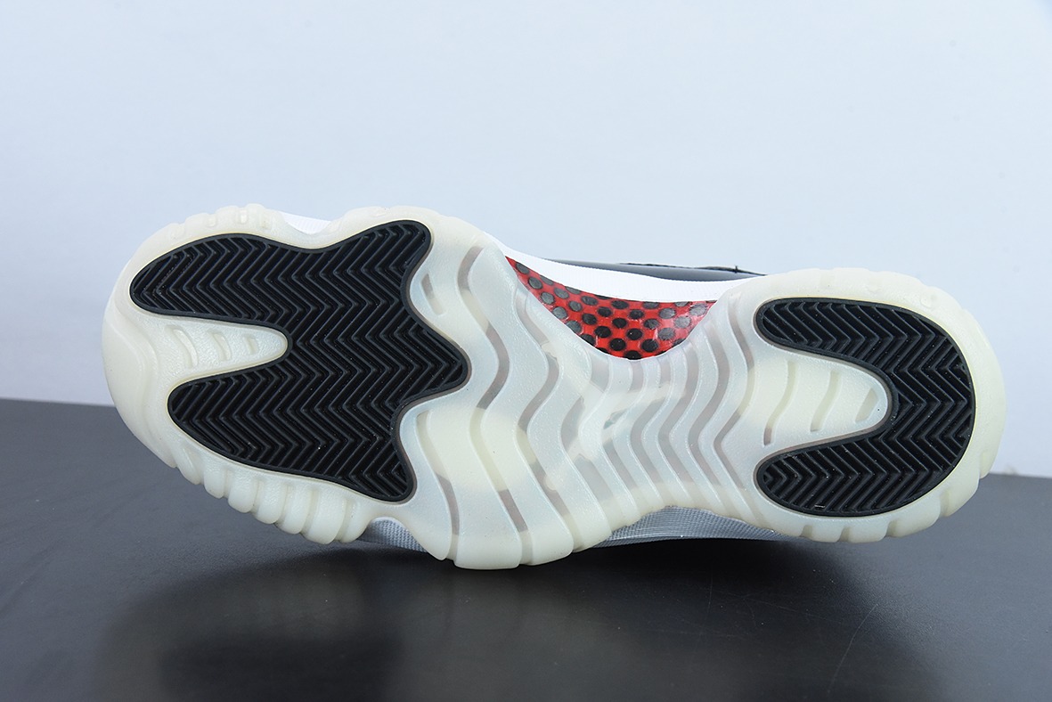 Air Jordan 11 Retro Low"72-10"大魔王低帮男士运动鞋 货号：AV2187-001