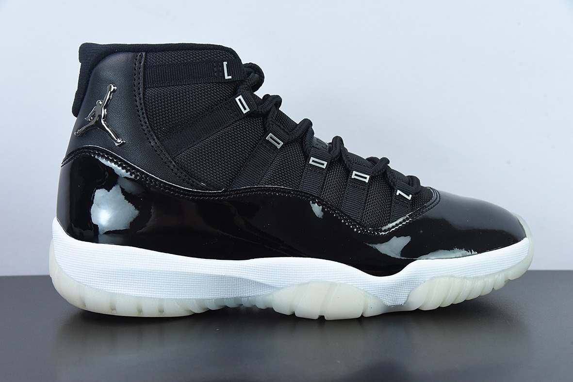 Air Jordan 11 AJ11 乔丹11代高帮篮球鞋/大魔王2.0黑银 货号： 378037-011