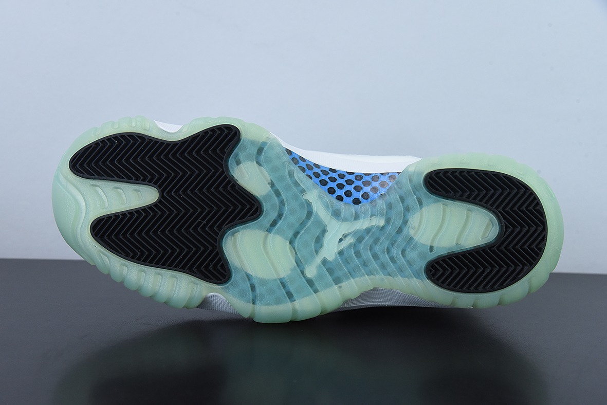 Air Jordan 11 Retro Low 低帮传奇蓝低帮男士运动鞋 货号：AV2187 117