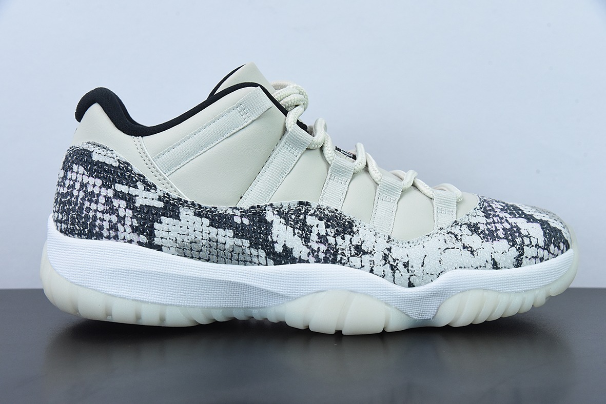 Air Jordan 11 Retro Low 白蛇低帮男士运动鞋 货号：CD6846-002