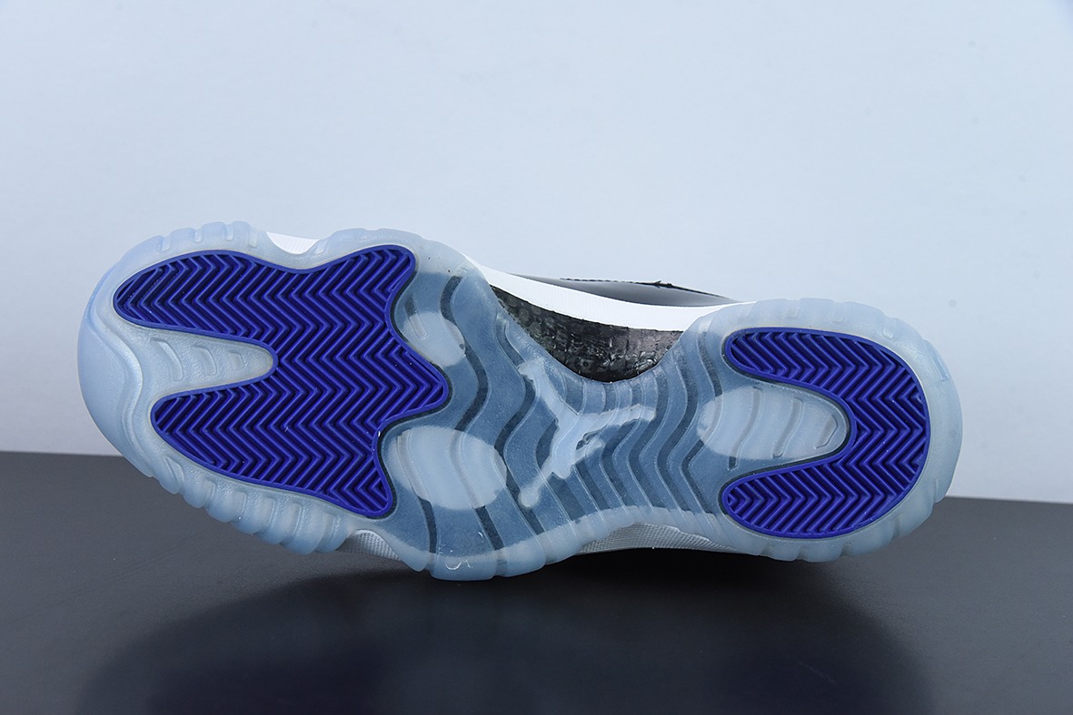 Air Jordan 11 Retro 黑白康扣高帮男士篮球鞋 货号：378037-100