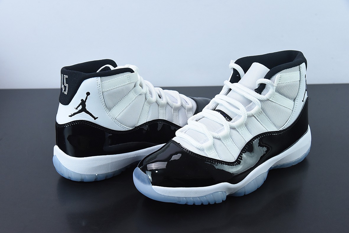 Air Jordan 11 Retro 黑白康扣高帮男士篮球鞋 货号：378037-100
