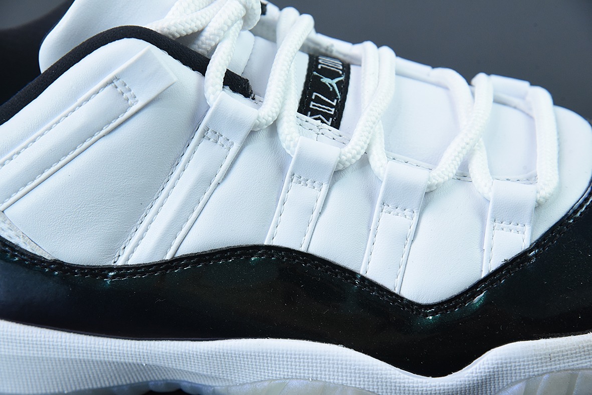 Air Jordan 11 Retro Low 变色龙低帮男士运动鞋 货号：528895-145