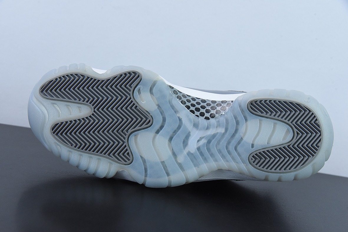 Air Jordan 11 Retro Low 低帮男士运动鞋 酷灰 货号：528895 003