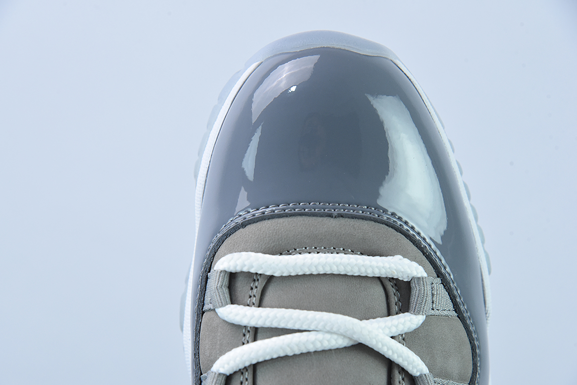 Air Jordan 11 Retro Low 低帮男士运动鞋 酷灰 货号：528895 003