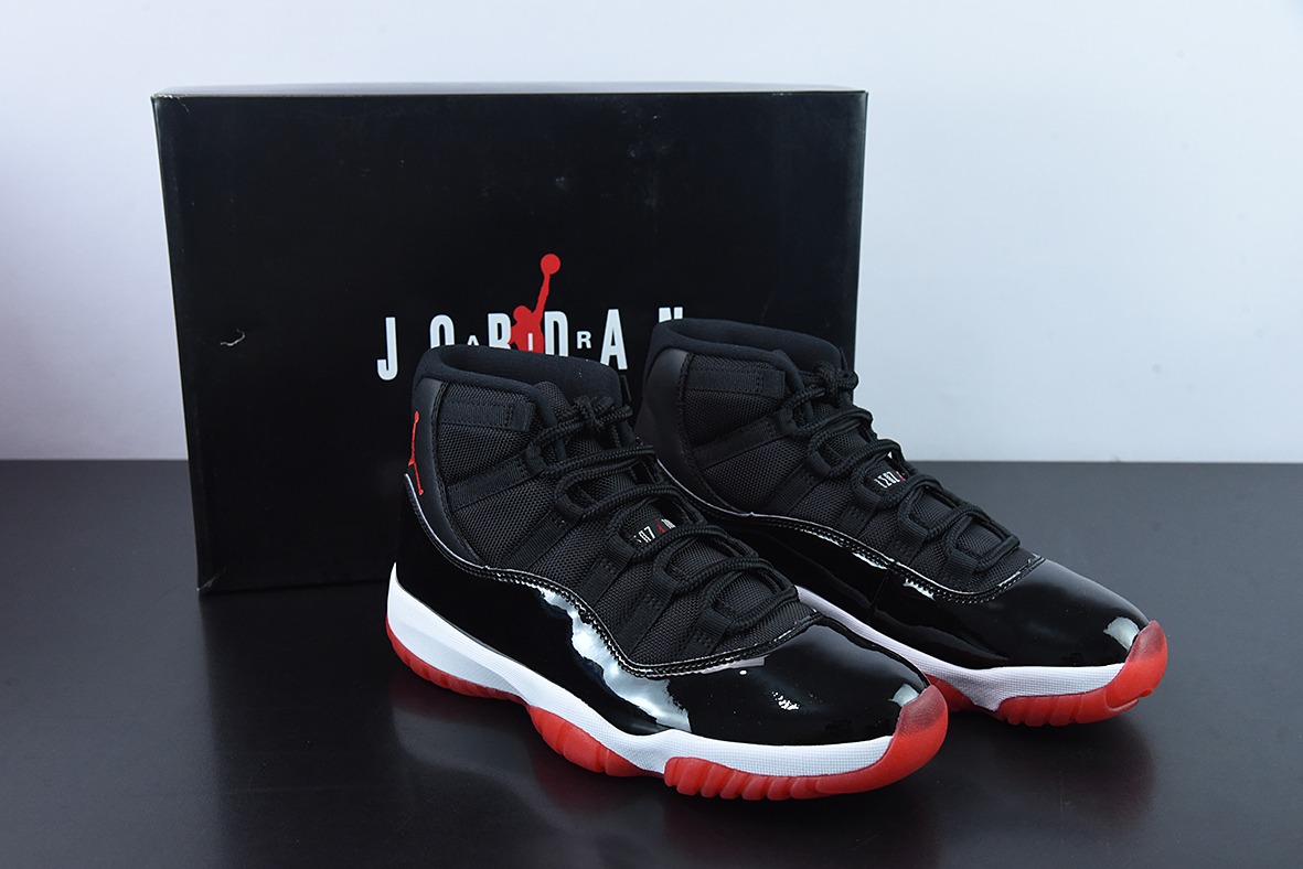 Air Jordan 11 Bred 高帮男士篮球鞋 黑红 货号：378037 061