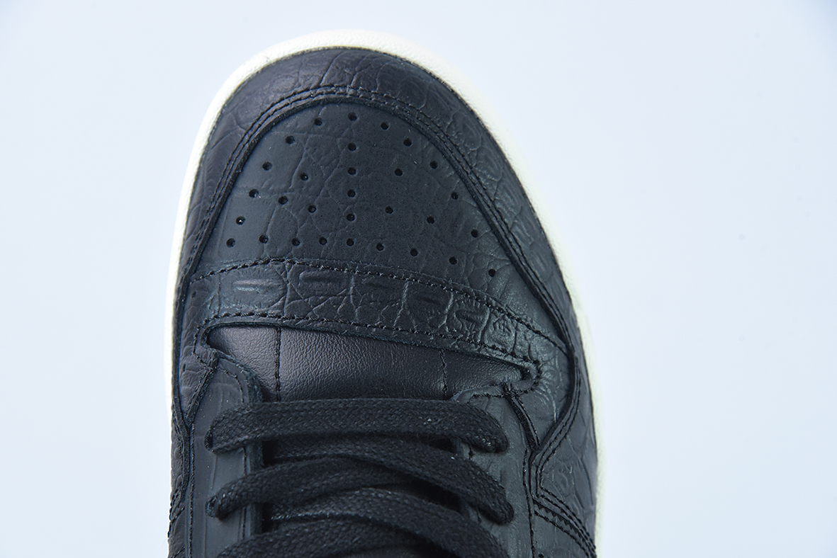 阿迪达斯Adidas三叶草 Originals Forum 84 Low 罗马系列魔术贴低帮复古系带百搭休闲运动板鞋HP5550
