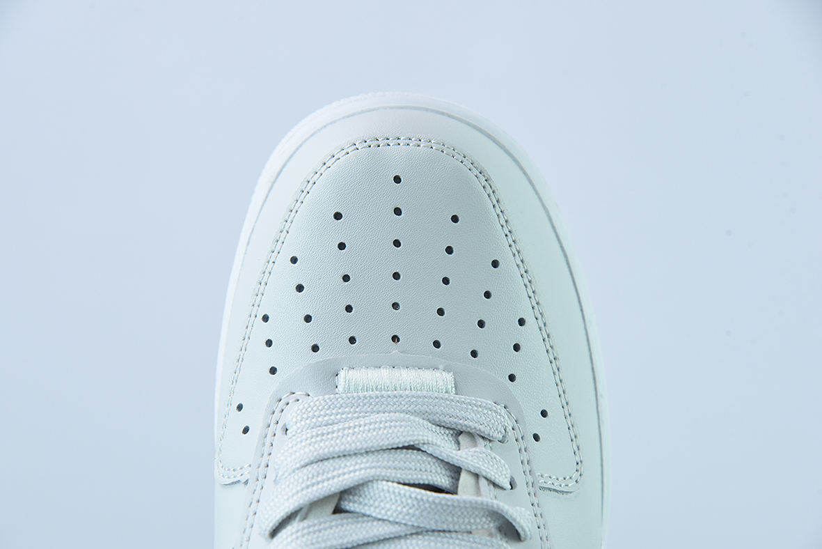 Nike Air Force 1 Low 灰绿双勾解构 空军一号低帮运动休闲百搭板鞋 货号：DM0573-001