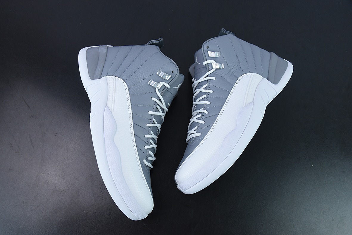 Air Jordan 12 AJ12乔12 白金 男子文化篮球鞋 CT8013-015