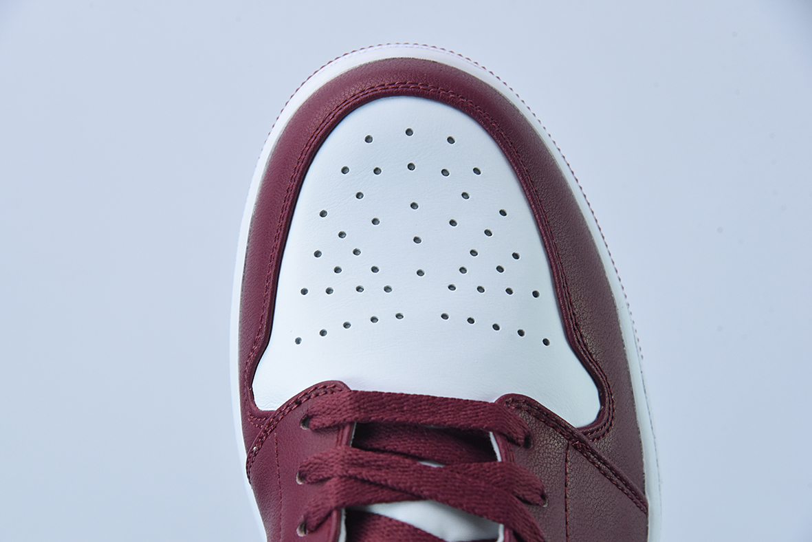 Air Jordan 1 Low “Bordeaux”白酒红银勾低帮休闲板鞋 货号：553558 615