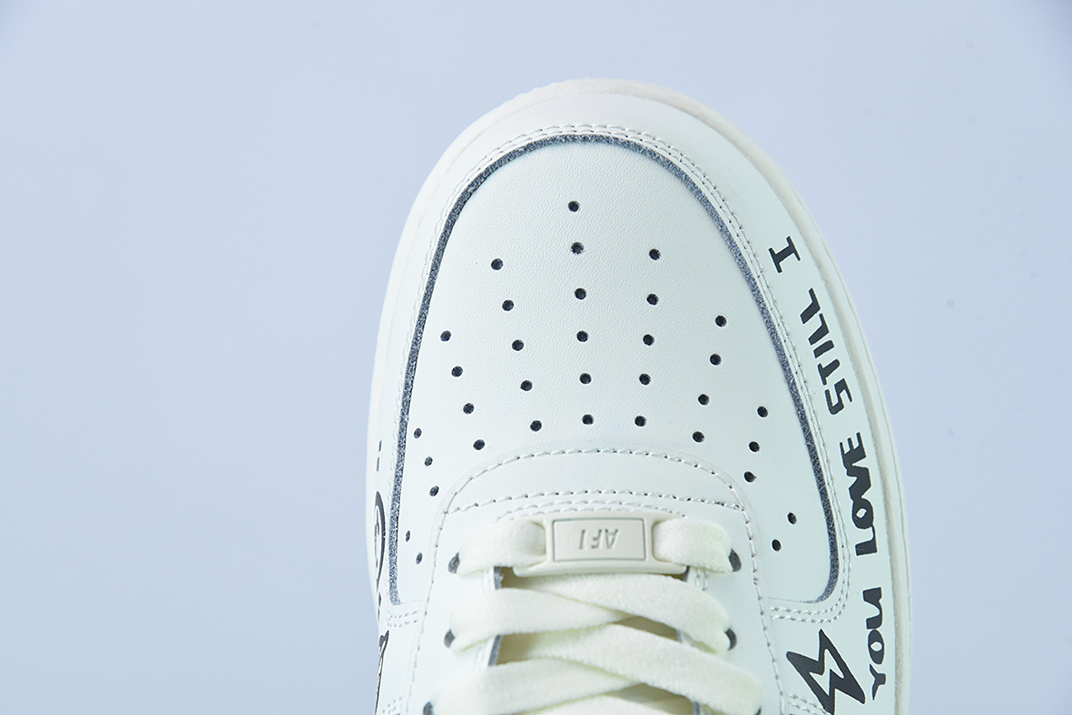 Air Force 1 '07 Low"God of love/Graffiti"空军一号米白彩色爱神丘比特涂鸦印花”板鞋CW2288-226