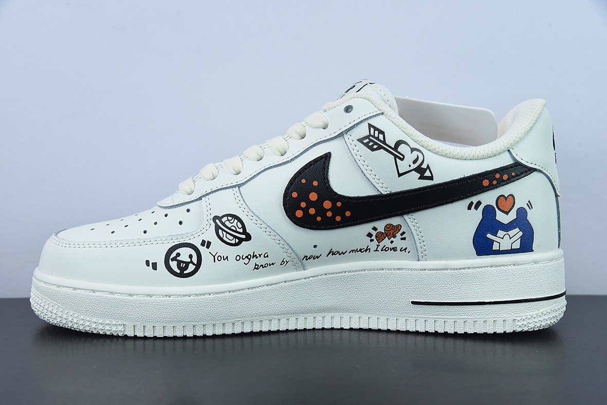 Air Force 1 '07 Low"God of love/Graffiti"空军一号米白彩色爱神丘比特涂鸦印花”板鞋CW2288-226