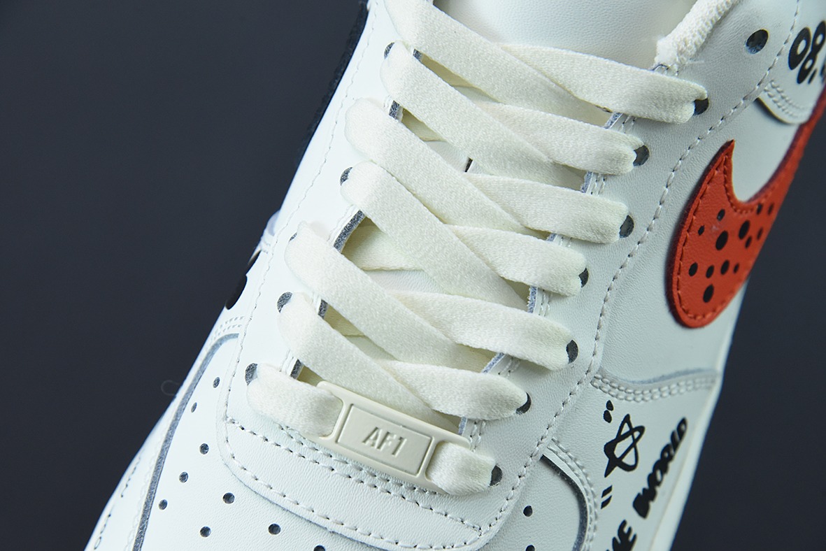 Air Force 1 '07 Low"God of love/Graffiti"空军一号米白彩色爱神丘比特涂鸦印花”板鞋CW2288-226