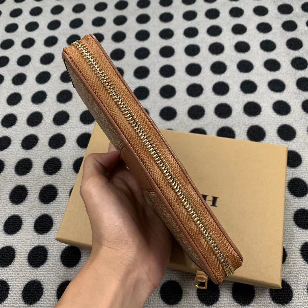 Coach ～COACH 女士钱包 F52859 长款钱包 外贸质量 尺寸：20*10*2CM