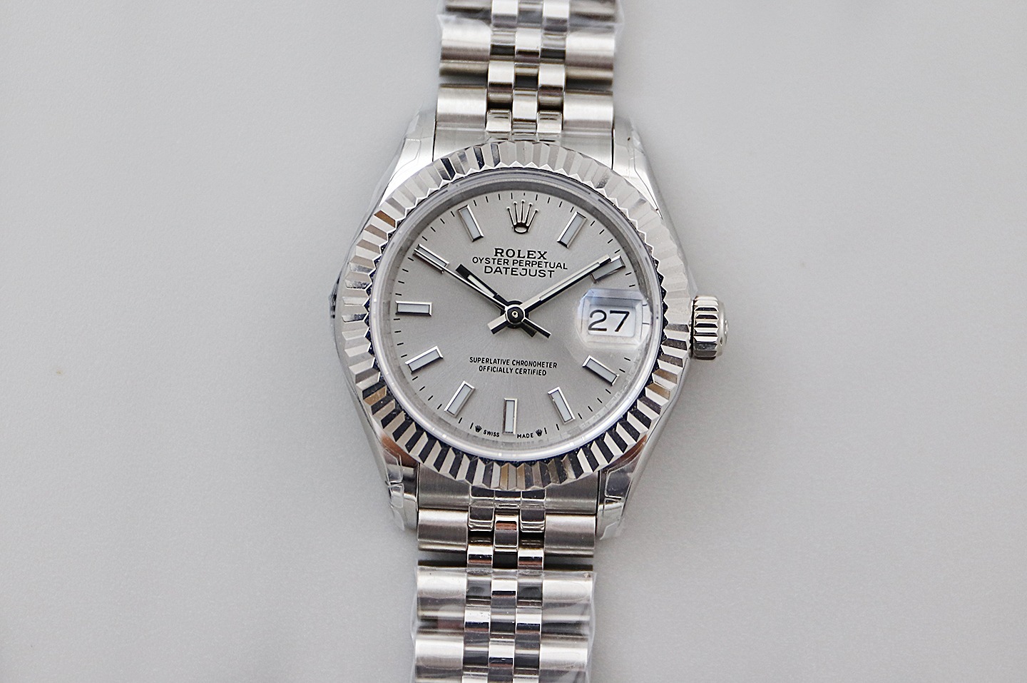 TWS新品 28Mm日志女装腕表