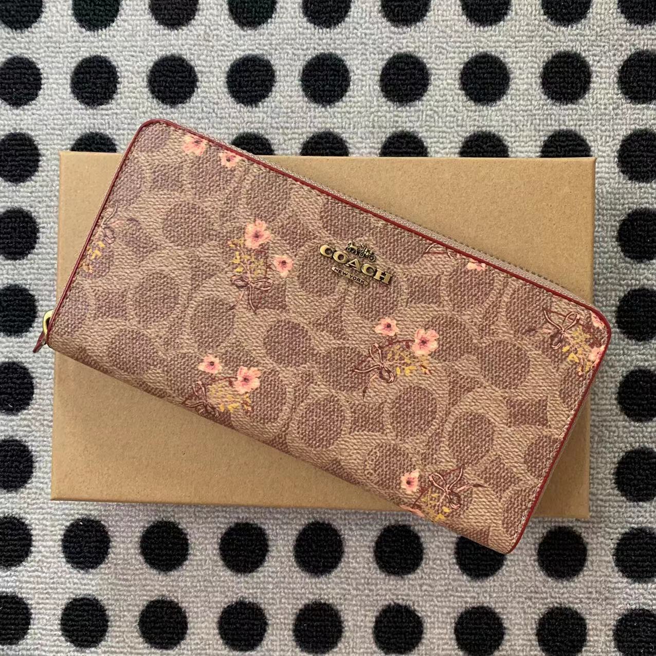 Coach ～COACH 钱包 女士长款拉链钱包 C3287 23498 67245 69832 91649