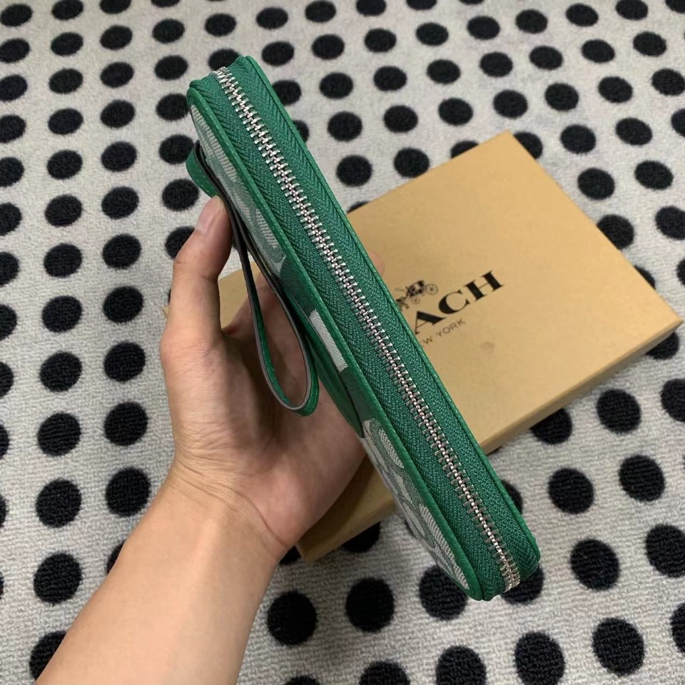 Coach ～COACH 女士手挽钱包 手机包 C9073