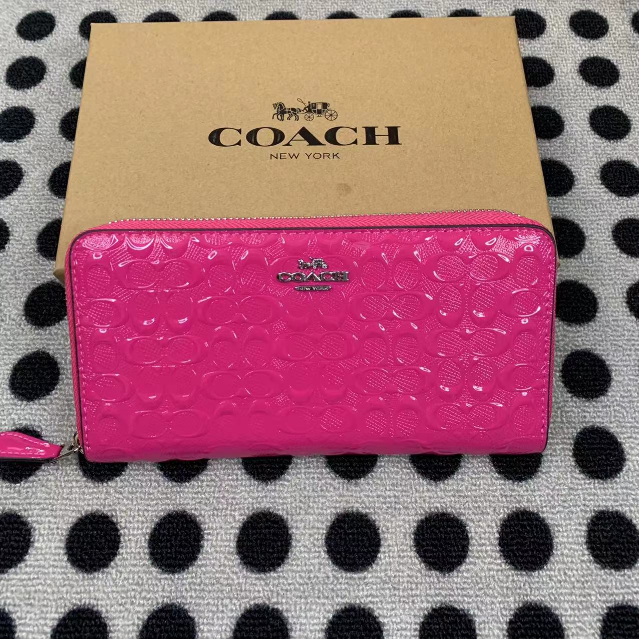 Coach ～COACH 女士钱包 F54805