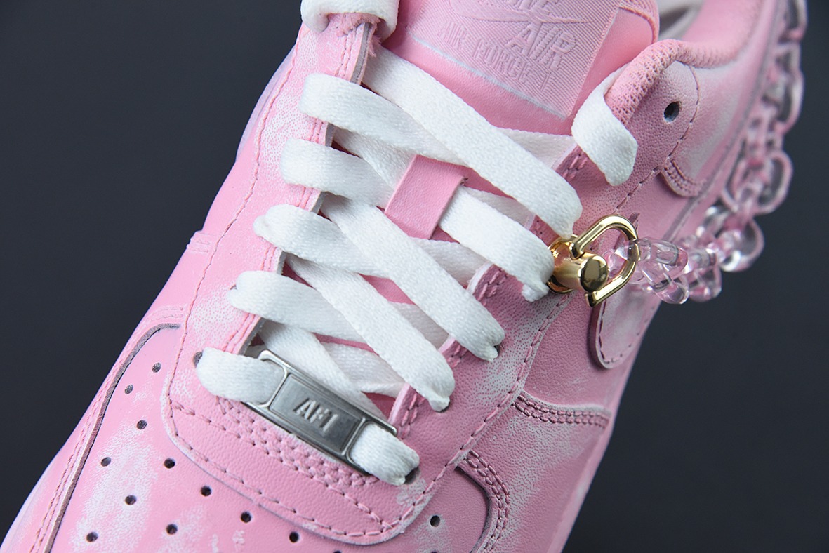 Nike Air Force 1 Low 07 粉色水晶链 空军一号低帮休闲板鞋 官方货号：DD8959 100