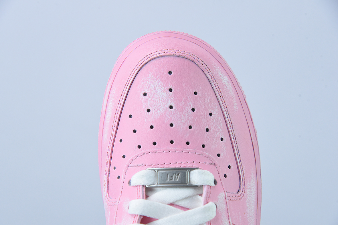 Nike Air Force 1 Low 07 粉色水晶链 空军一号低帮休闲板鞋 官方货号：DD8959 100