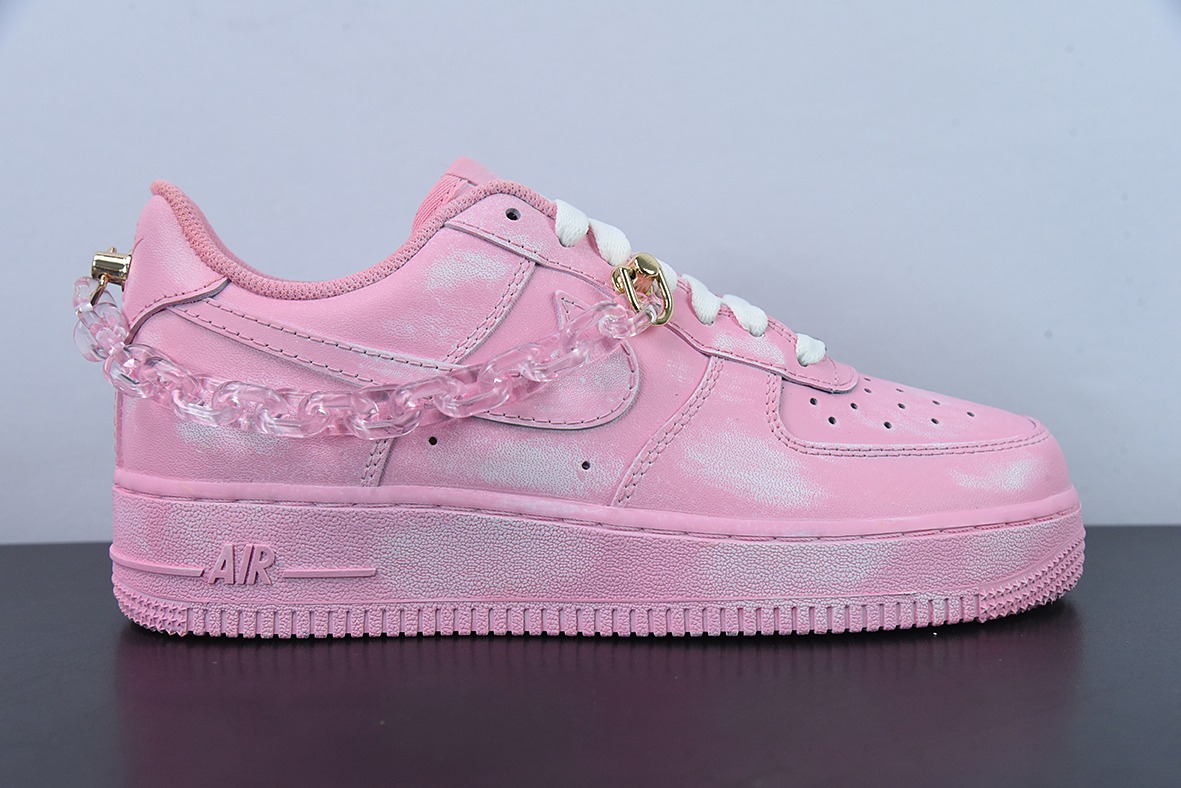 Nike Air Force 1 Low 07 粉色水晶链 空军一号低帮休闲板鞋 官方货号：DD8959 100